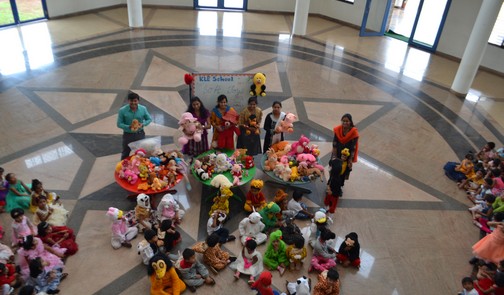 Dolls Day